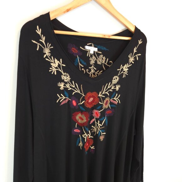 Caite Women's Black Embroidered Long Sleeve Dress - Picture 2 of 11